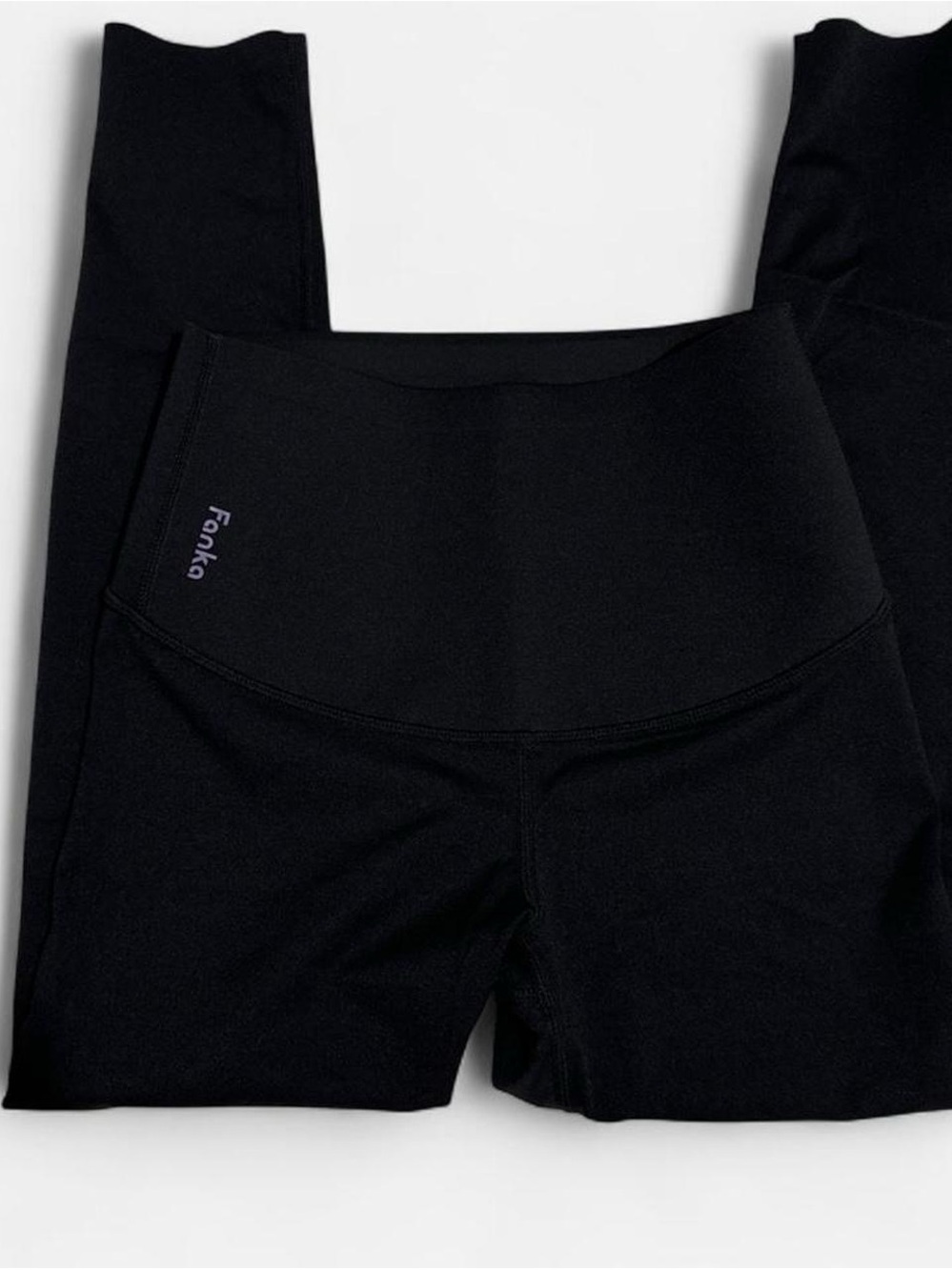 Fankha High-Rise Black Leggings with Wide Waistband